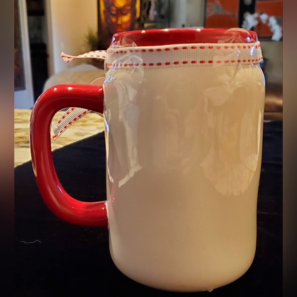NWOT Rae Dunn LOVE Mug - Picture 5 of 8